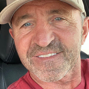 Meet your Posher, Craig